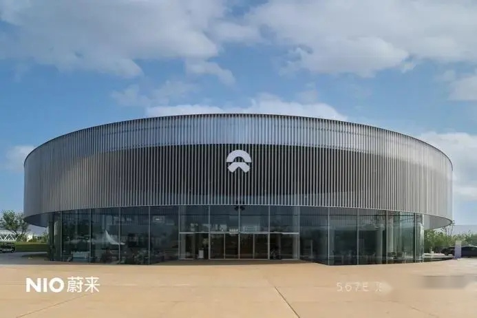 和3个BBA的用户聊了聊，我终于理解了国产高端品牌崛起的底层逻辑