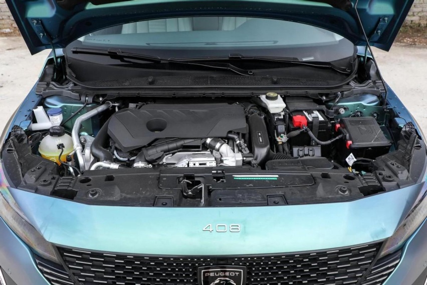 全系1.6T+6AT，新款标致408预售10.57万起，还买卡罗拉？