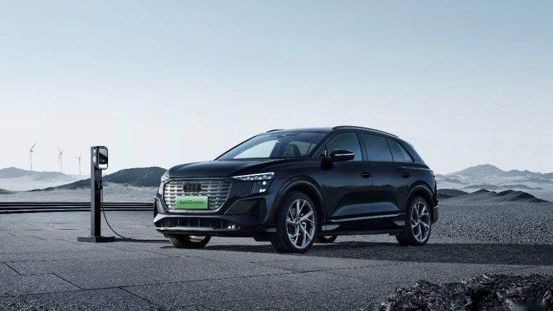 一口气推出三款特别版车型，2023款奥迪Q5 e-tron焕新上市！