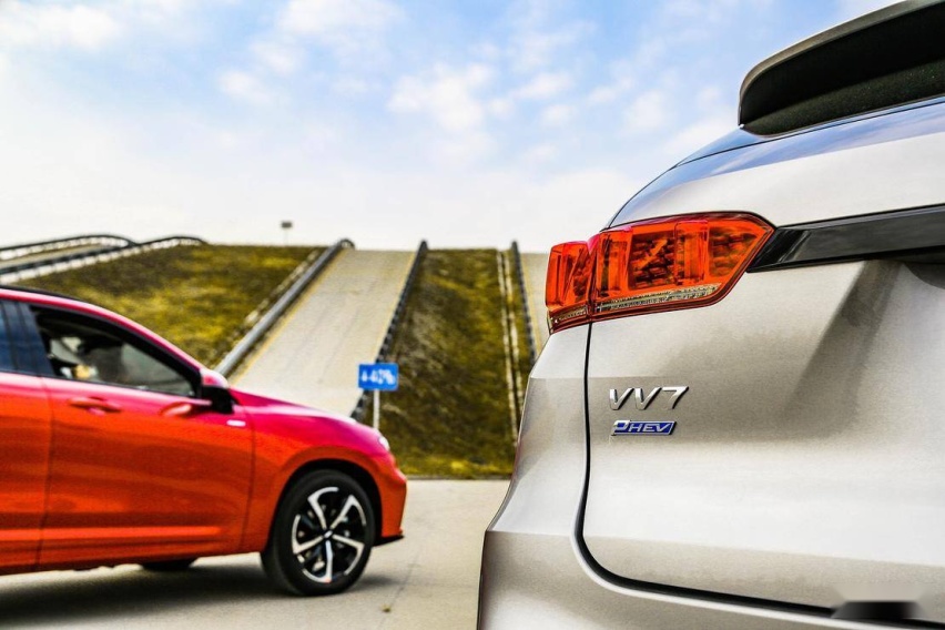 自主豪华旗舰注入更多动力 试驾WEY VV7 GT PHEV