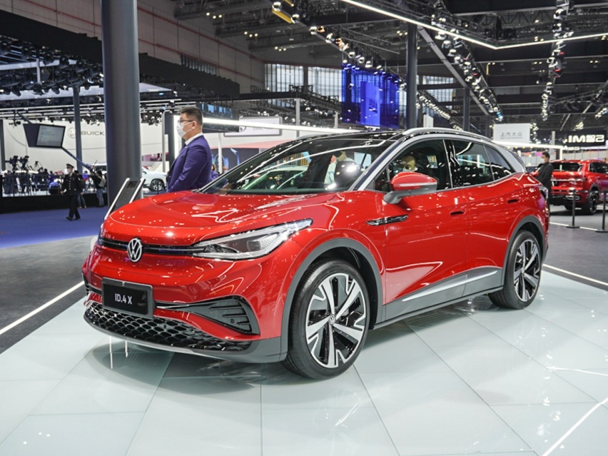 超5m车身/顶级内饰/28万轿跑！上月这些新车 最受我们关注