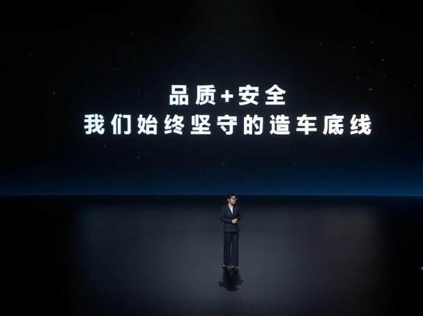 12万元=B级车！第十一代索纳塔的价格下限与价值上限