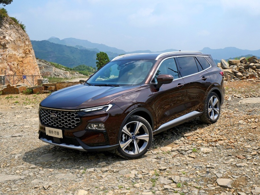 性价比表现出色，15万的合资品牌中型SUV，试驾江铃福特领睿