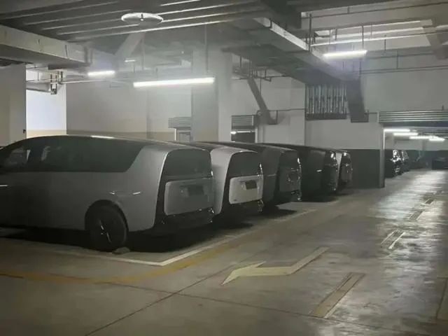 理想MEGA诟病不少 就说外形你会买吗？