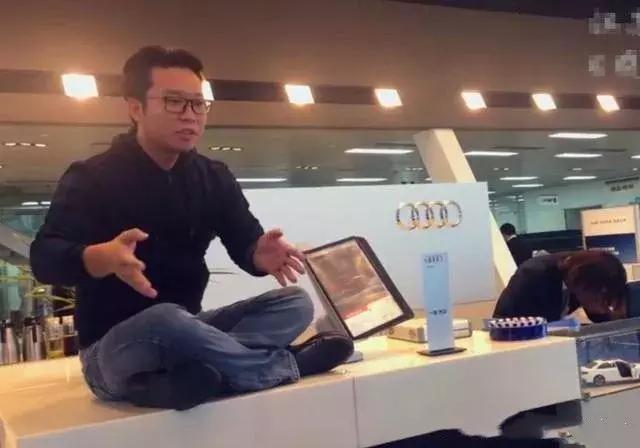 每日车闻：奥迪A8L新车被换车门？特斯拉车主需提供不会自燃证明