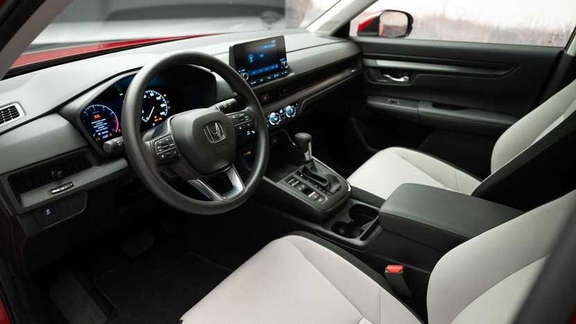 20万预算买SUV，选国产还是买合资，星越L/本田CRV谁更胜一筹