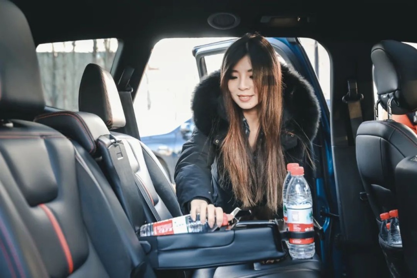 《上车吧！朋友》 路人眼中的锐界PLUS怎么样？