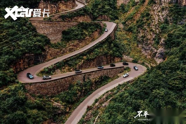 方程豹豹8豹5闪充版郑州上市,开启3分钟换胎时代