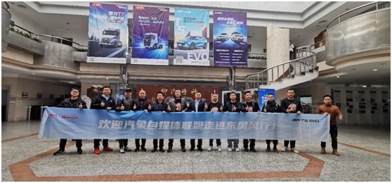 都在喊年轻化，他们真了解年轻人吗？自主品牌出路在哪？
