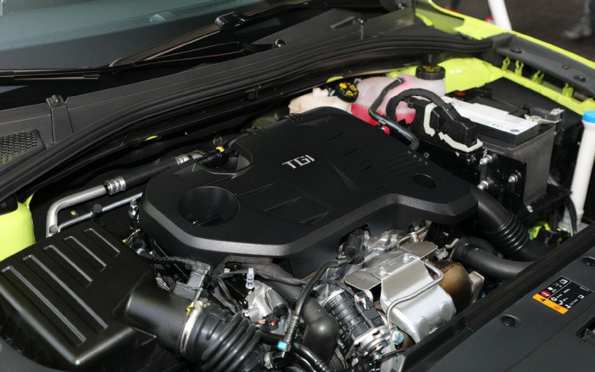 MG5天蝎座上市，三款车型，顶配劲享价仅11.49万元