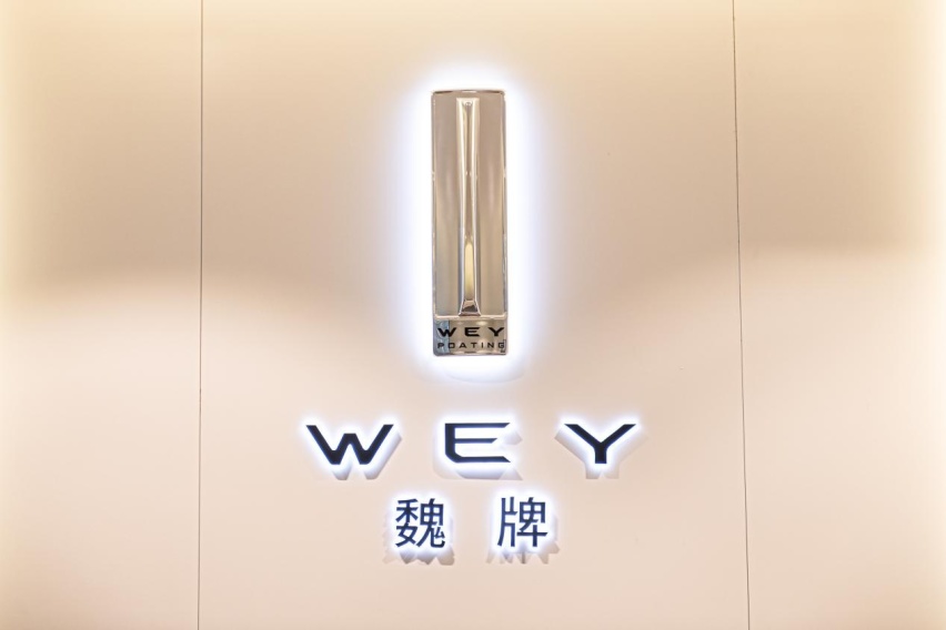 成都车展正式启幕 摩卡DHT-PHEV激光雷达版实力出道