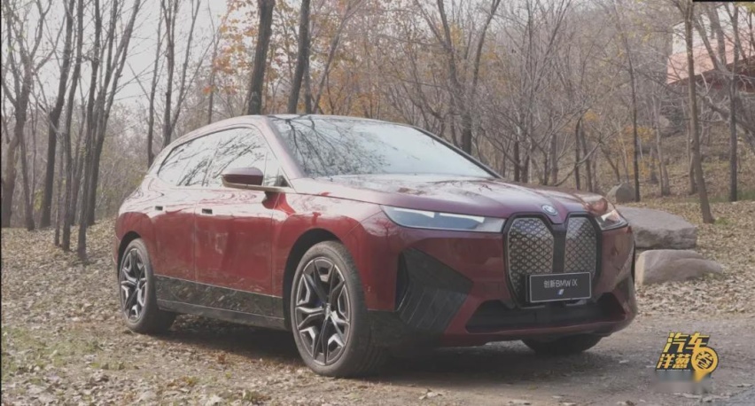 首试！宝马最新旗舰SUV！以后的宝马都这样？