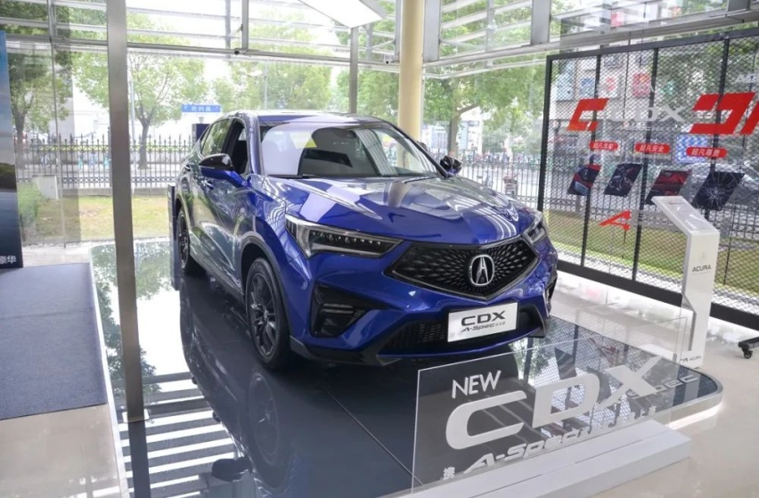 007探店：实力升级 静态实拍2021款广汽讴歌CDX