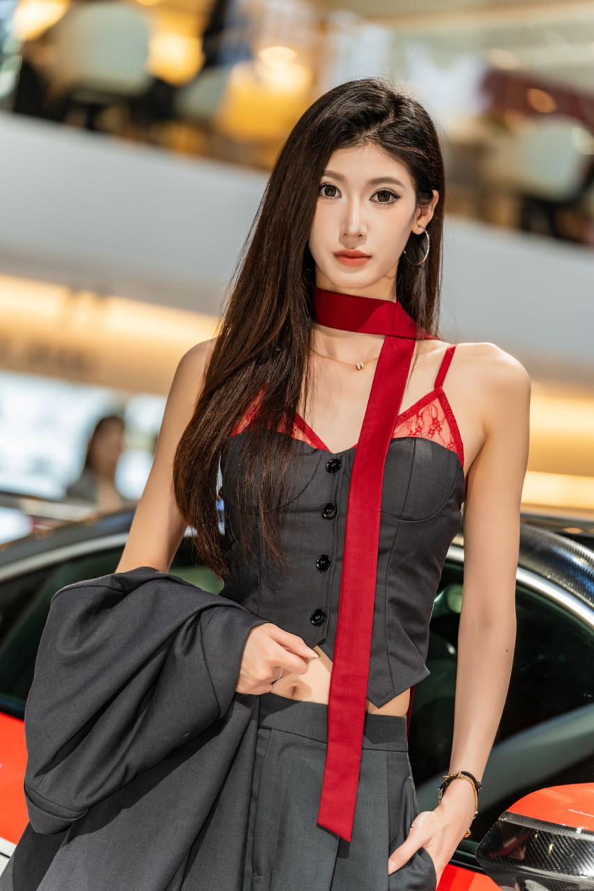 2024广州车展小姐姐大合集！是真男人就坚持到最后一张！