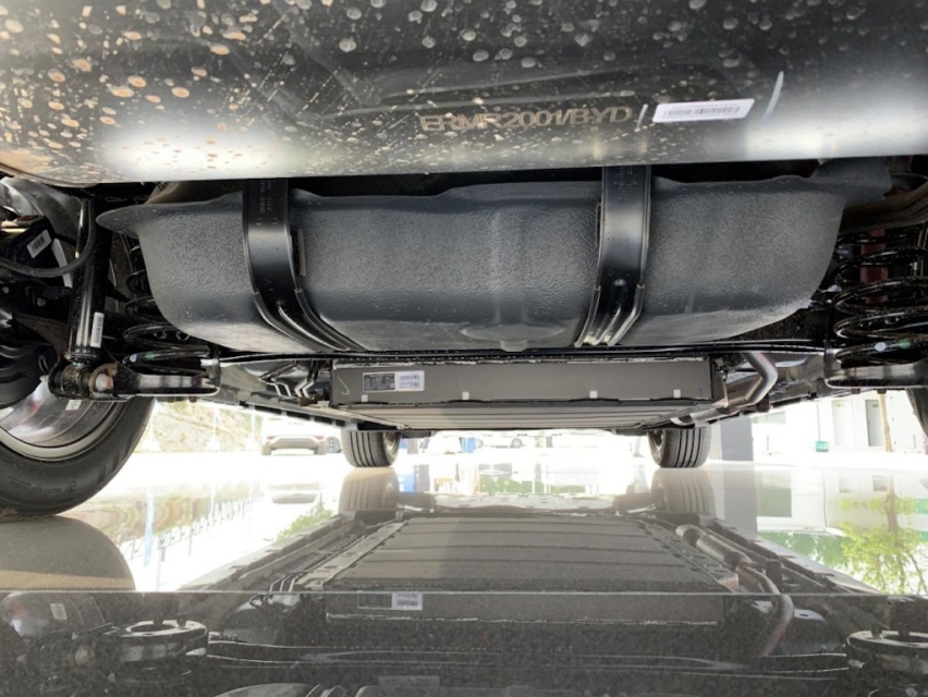 、百公里亏电油耗低至3.8L，主打的就是“省”！2272.png