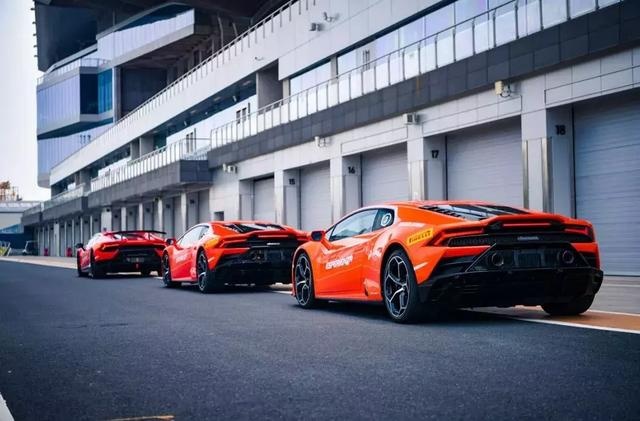 国内首试兰博基尼Huracán EVO,让你意想不到的听话!