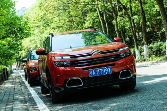 试驾天逸C5 AIRCROSS，重新解读法系车的浪漫与舒适