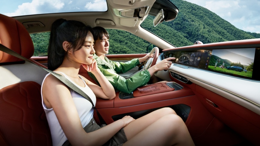 4.8秒破百，续航超1200km，新岚图FREE究竟能有多吸引人？