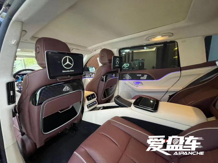 奔驰gls450改装迈巴赫4座价格要多少钱，爱盘车教你玩转奔驰GLS