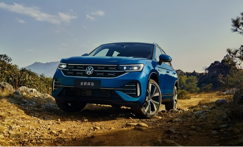 一汽-大众全新探岳与荣放RAV4对比谁是全能王