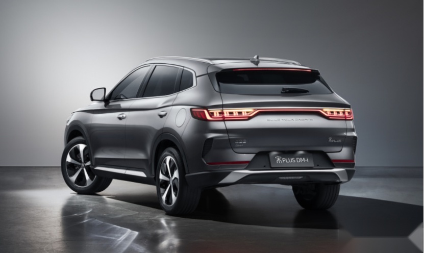续航1200km！15万买最强插混SUV，值吗？