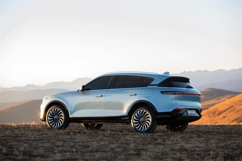 15万买増程式SUV 省油又跑得远 不香吗？
