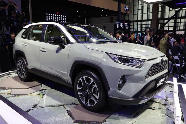全新RAV4国产版申报图曝光，10月上市，轴距超越CR-V