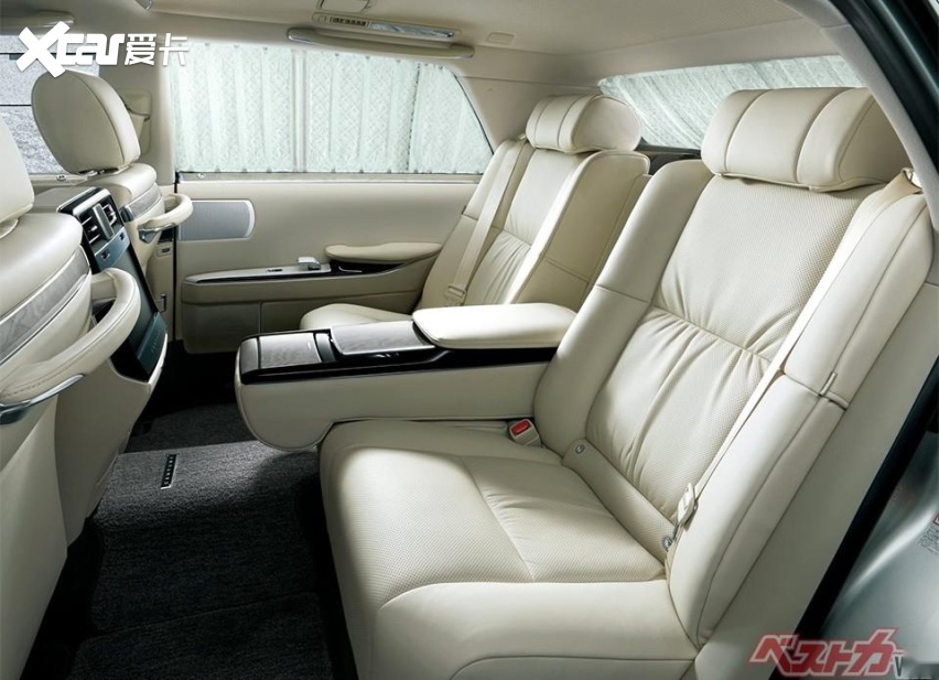 世纪SUV曝光，车长5米2，配3.5L V6发动机，能竞争奔驰GLS？