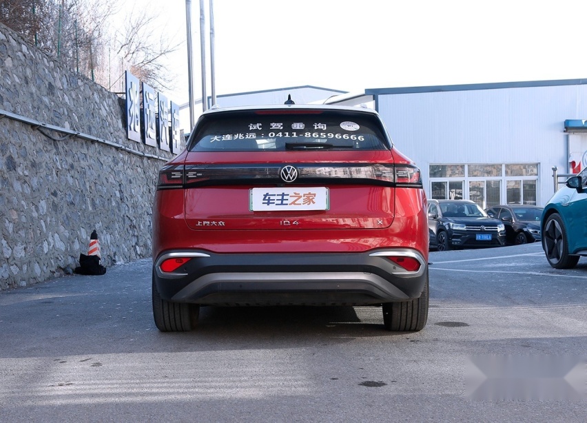 老牌车企的全新赛道 元PLUS对比大众ID.4 X