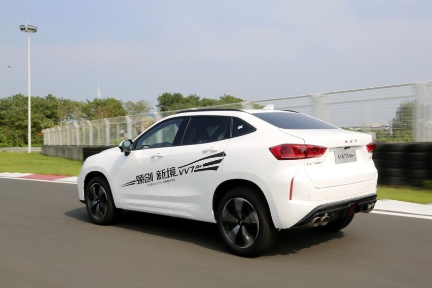 能弹射起步的真运动型SUV  WEY VV7 GT赛道试驾