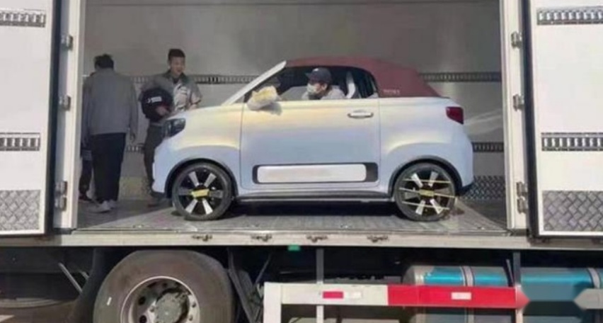 上海车展亮相，五菱宏光推史上最便宜敞篷车，就问你够不够拉风？