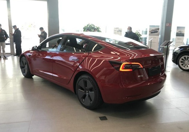 周一新车抢先看|特斯拉Model 3大升级、本田缤智别急买！