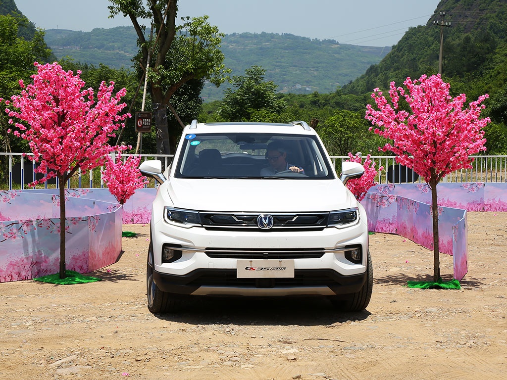 终于等到它，长安逸动/CS35 PLUS即将增添1.4T