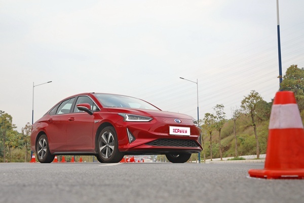广汽丰田iA5长测（5）：主打家用的电车，有资格谈性能？