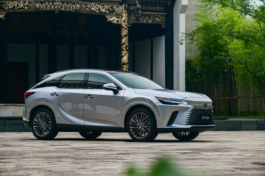 LEXUS雷克萨斯中大型豪华SUV全新一代RX正式上市