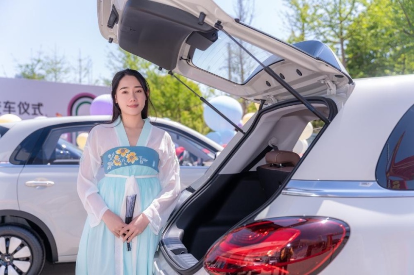 百台五菱缤果交车仪式|向美而行