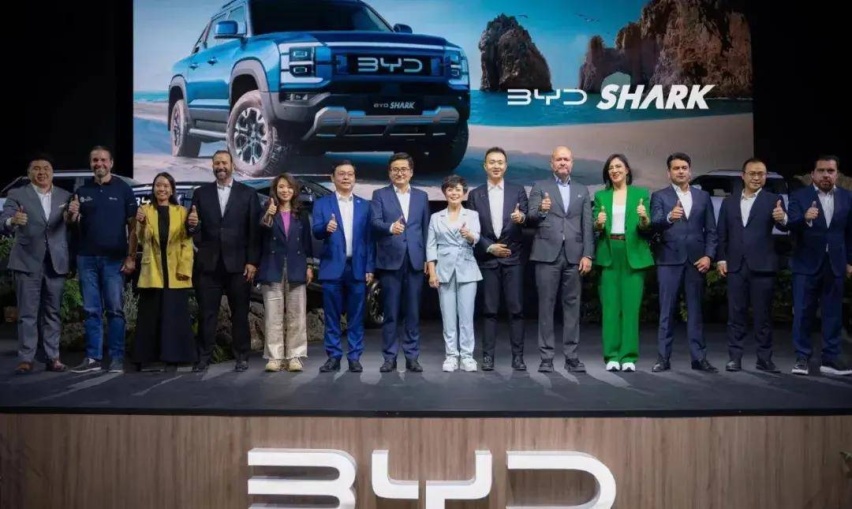抑制与对策：美国100%关税能阻止比亚迪出海之路吗？