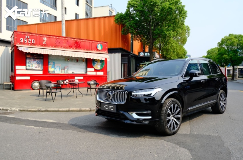 沃尔沃xc90为何能称得上豪华suv安全典范?-爱卡汽车爱咖号