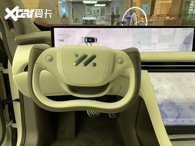 智己LS7，与众“大”不同