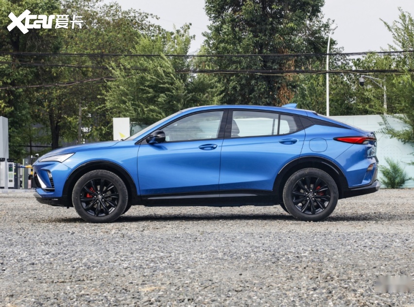 别克的全新suv,长4638mm溜背式设计,采用全新车标,15.29万