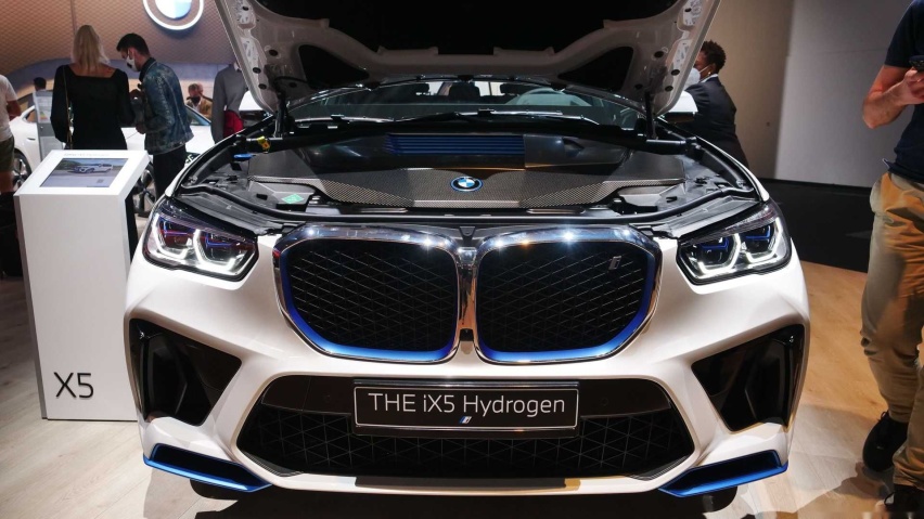 宝马iX5 Hydrogen氢燃料慕尼黑车展亮相 计划2022年投产