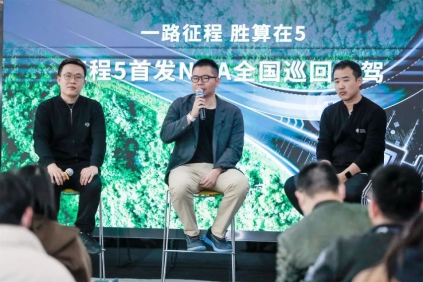 多年以后当你开着十万级的豪车在路上奔驰时候，一定会想起2023年的春天