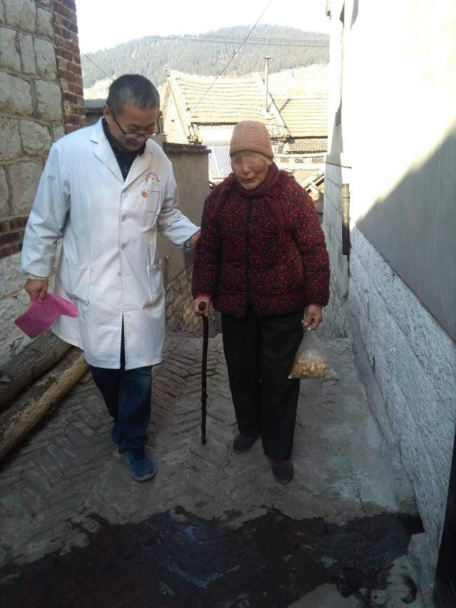 坚持奉献超越平凡，来看这位星途LX的车主故事
