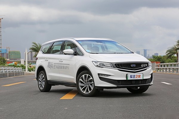 多方面领先同级别MPV 试驾吉利嘉际PHEV