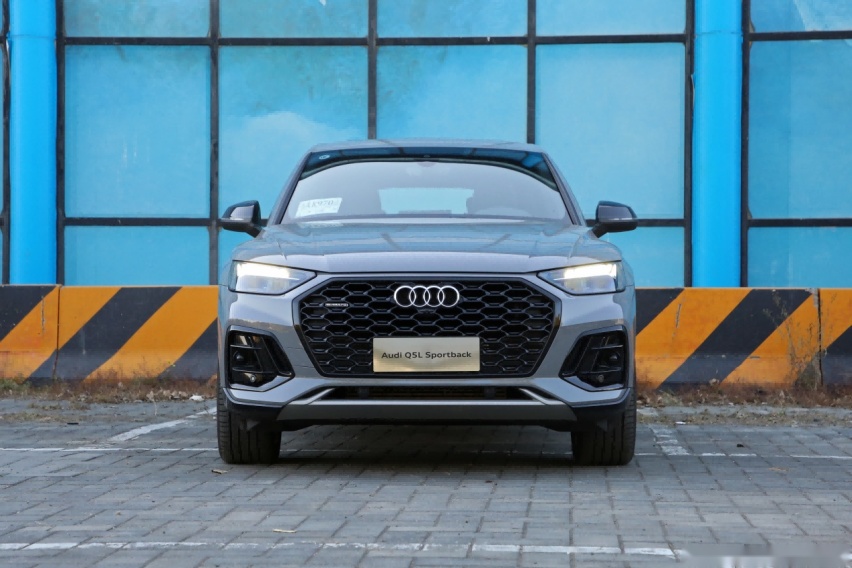 张扬的实用主义者 试驾奥迪Q5L Sportback