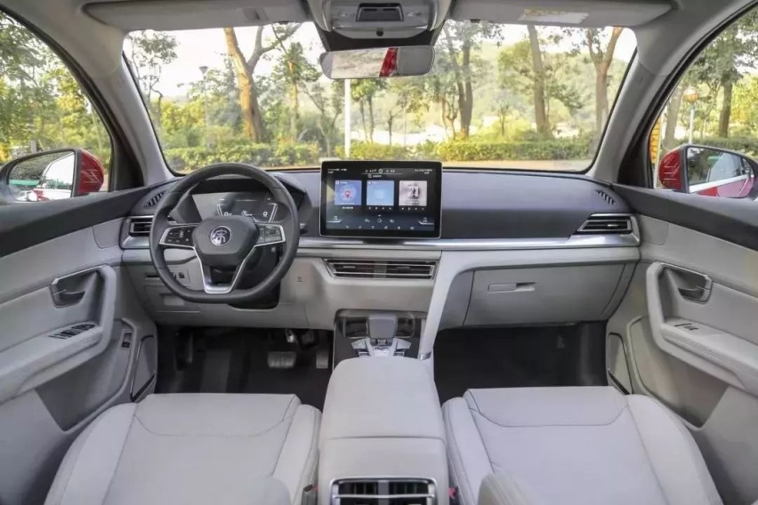 紧凑+级SUV，长安CS75 PLUS和宋Pro怎么选？