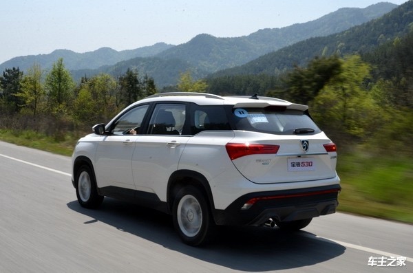 宝骏530七座试驾 实用做到极致的紧凑型七座SUV