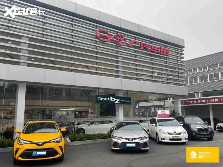 如何祛除汉兰达的车机“病”？销售建议可换3000元副厂屏