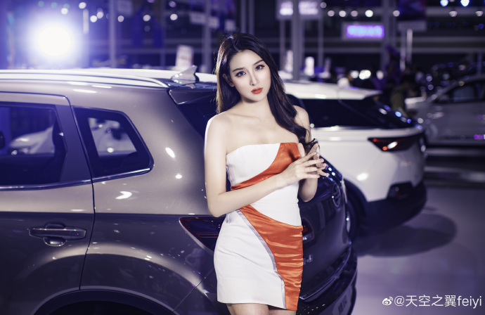 又一次西安五一车展，美图豪车美女欣赏