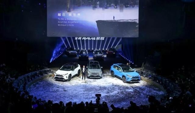 RAV4荣放：能超越自己的，大概就只有全新的RAV4荣放了